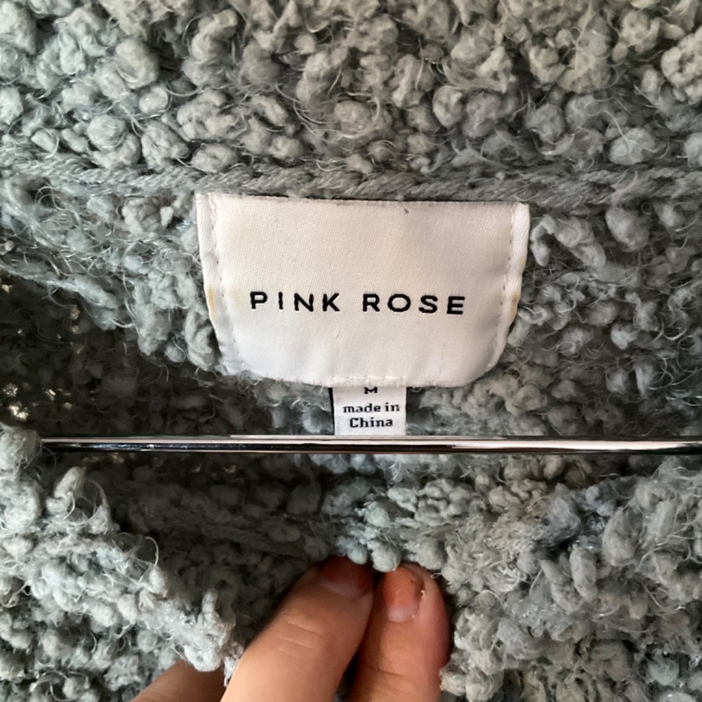 Pink Rose Women’s Teddy Crewneck Cropped sweater Size M - Picture 6 of 6